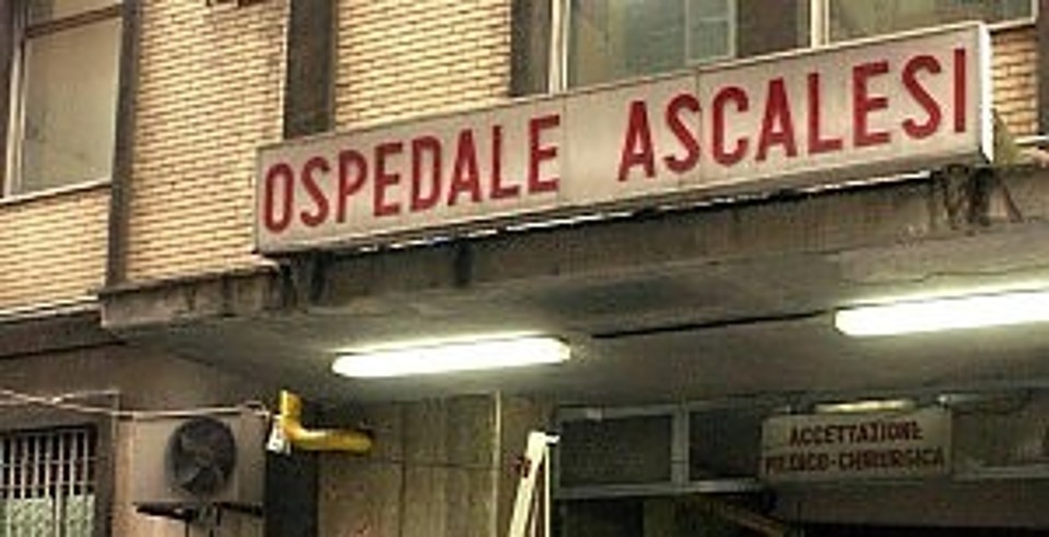 Forcella L Ospedale Ascalesi Utilizzato Come Covo Della Camorra Napolitan It
