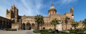 Panoramica_Cattedrale_di_Palermo (900x358)