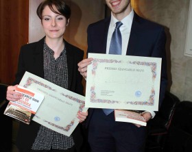 Anna Dichiarante e Claudio Pellecchia vincitori del Premio Siani 2015 della Scuola di Giornalismo S (1)