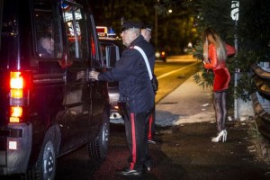 Prostituzione:controlli a Roma, 4 arresti e 120 identificati