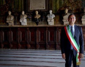 Napoli: de Magistris proclamato sindaco