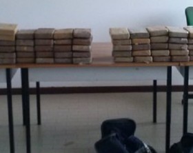 Guardia di Finanza di Reggio Calabria sequestra 230 kg di cocaina in porto Gioia Tauro