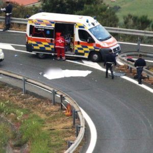 cadavere-autostrada-300x300