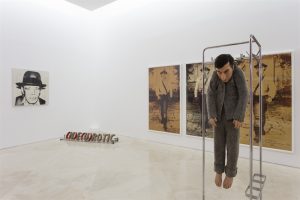 cattelan_beys