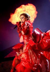 foto-gaga-tour-rischedulato