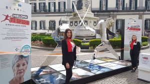 campagna-a-napoli-mieloma-ti-sfido-installazione-a-piazza-dei-martiri