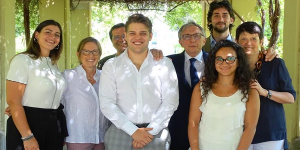 i-primi-quattro-laureati-italiani-in-green-economy-nei-giardini-delluniversita-suor-orsola-benincasa-c