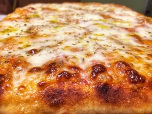 pizza-al-trancio-fatta-in-casa-5-800x600