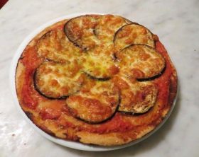 pizza_rustica_aslla_parmigiana-1-620x465