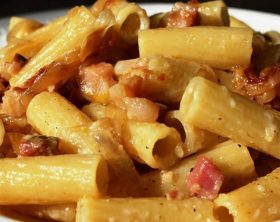 ricetta-rigatoni-pasta-alla-gricia