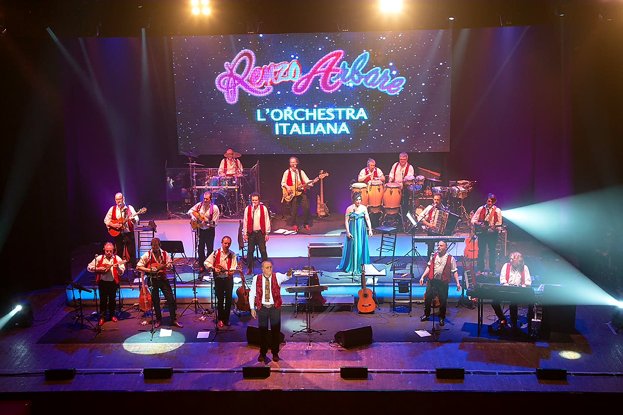 renzo-arbore-orchestra-italiana_2