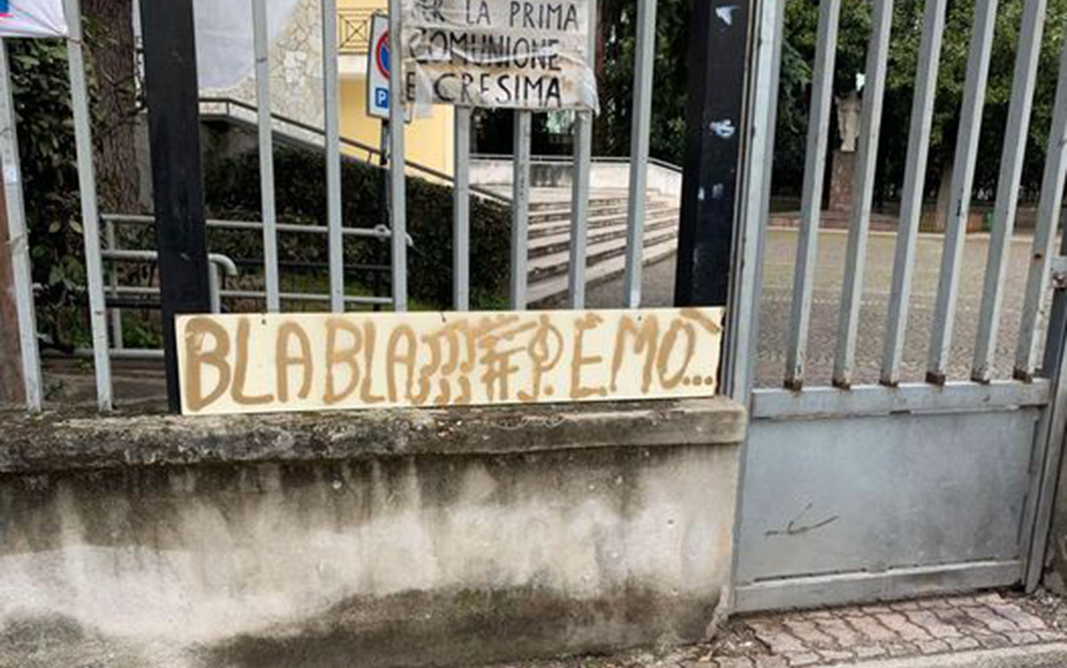 minacce_don_maurizio_patriciello_caivano_facebook